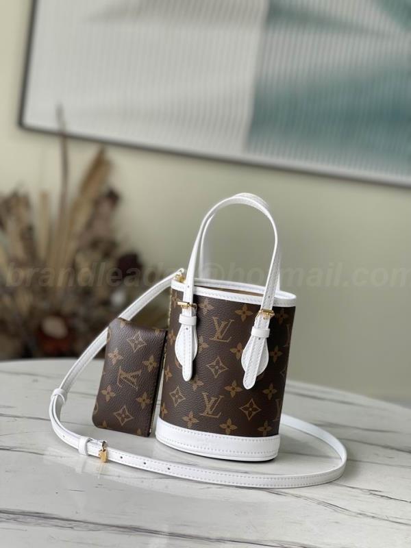 LV Handbags 616